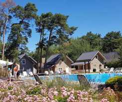 Resort OŚRODEK KOLONIJNO WCZASOWY MEWA - przy plaży z basenem z podgrzewaną wodą i mini SPA