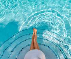 The Oasis at Grace Bay