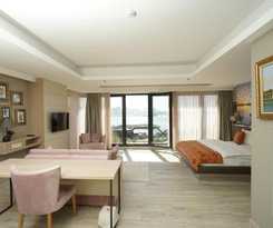 Riva's Moda