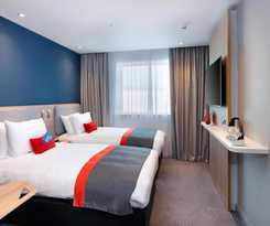 Holiday Inn Express London Heathrow T4, an IHG Hotel