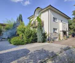 Family Guesthouse GreenSLO