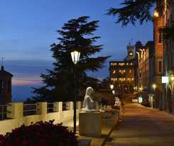 Titano Suites