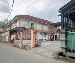 Oyo 93332 Kharis Home Stay