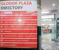 Capital O 93347 Glodok Inn By Nam