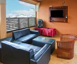 Hotel Capital O 93349 Gondangdia