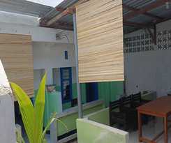 Hotel Hotel O Kawi Homestay