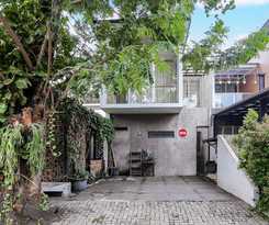 Hotel Oyo 93370 Lot Thirty Six