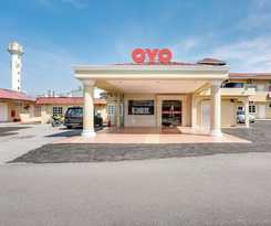 Oyo 44094 Bangi Lanai