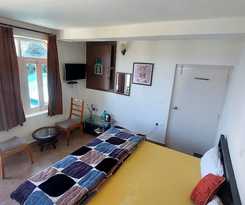 Hotel Hr Stone Cottage