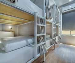 Ti Thong Hostel