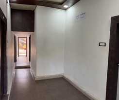 Hotel Mansarovar