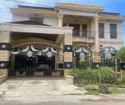 Hotel O Homestay Pakmuklis Syariah 2 Near Taman Mini Lhokseumawe