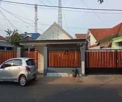 Hotel Oyo 93526 Cut Nyadin Syariah