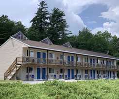 Travelodge By Wyndham Lake George Ny
