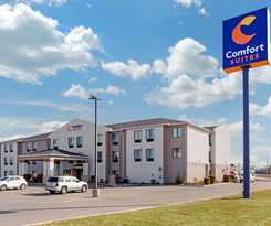 Hotel Comfort Suites South Haven Near I-96