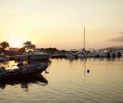 Village Capo D'orso