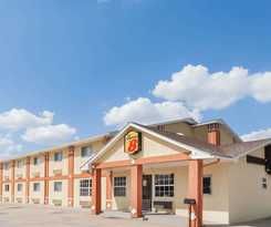 Hotel Super 8 By Wyndham Chickasha
