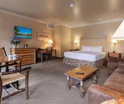 Hotel Harris Ranch Inn