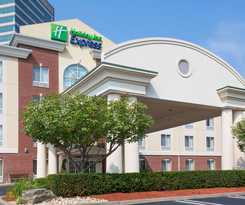 Holiday Inn Express Tower Center, An Ihg