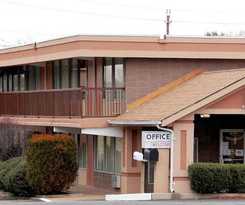 Travelers Inn