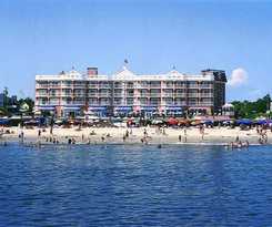 Boardwalk Plaza