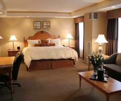 Hotel Ambassador Milwaukee, Trademark Collection By Wyndham