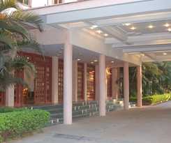 Hotel Royal Orchid Resort and Convention Centre