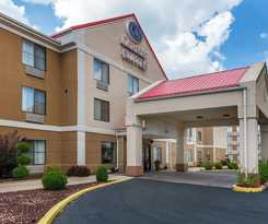 Comfort Suites Near I-80 And I-94