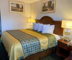Harrisonville Inn And Suites