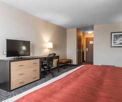 Hotel Quality Inn And Suites