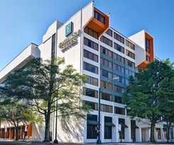 Hotel Embassy Suites Winston-salem