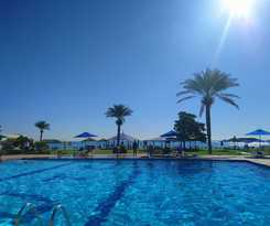 Hotel Flamingo Beach Resort