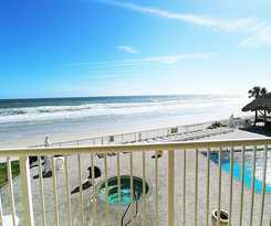Hotel Emerald Shores Resort