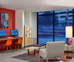 Aloft Houston Downtown