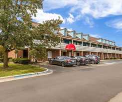  Travelodge by Wyndham Canton/Livonia Area, MI 