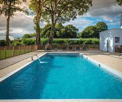 Hotel Domaine De Roiffé