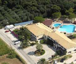 Hotel Karavostasi Beach