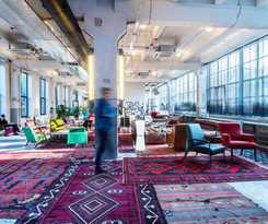 Fabrika Hostel And Suites - Hostel
