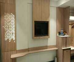 Hotel Capitol Residency