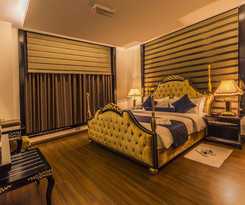 Golden Tulip Headington Ruwi