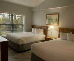 Hotel Delavan Lake Resort