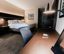 Holiday Inn Express And Suites Hamburg, An Ihg