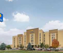 Hotel Comfort Inn And Suites