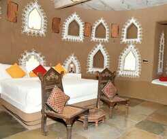 Hotel The Desert Resort