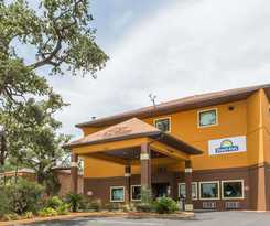 Hotel Days Inn By Wyndham Biloxi Beach