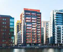 Clover Court By Q Apartments