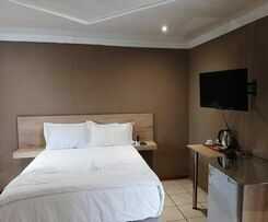 Mthunzi Lodge
