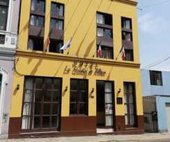 La Quinta De Allison And Backpackers