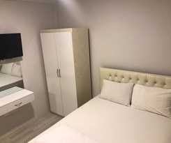 Petek Hotel