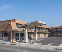 Days Inn By Wyndham Yosemite Area